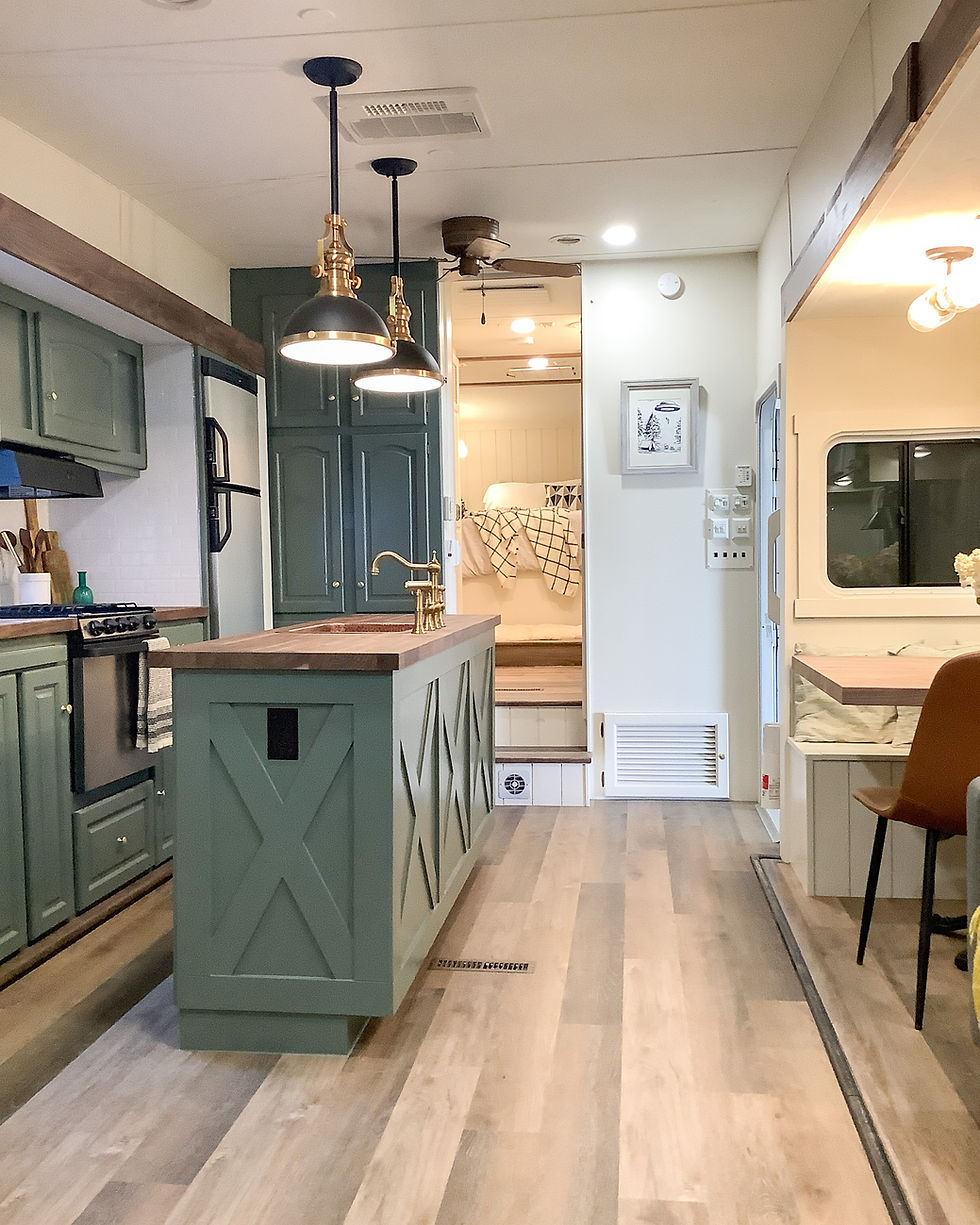 Custom interior of a renovated 2004 Sunnybrook Titan.